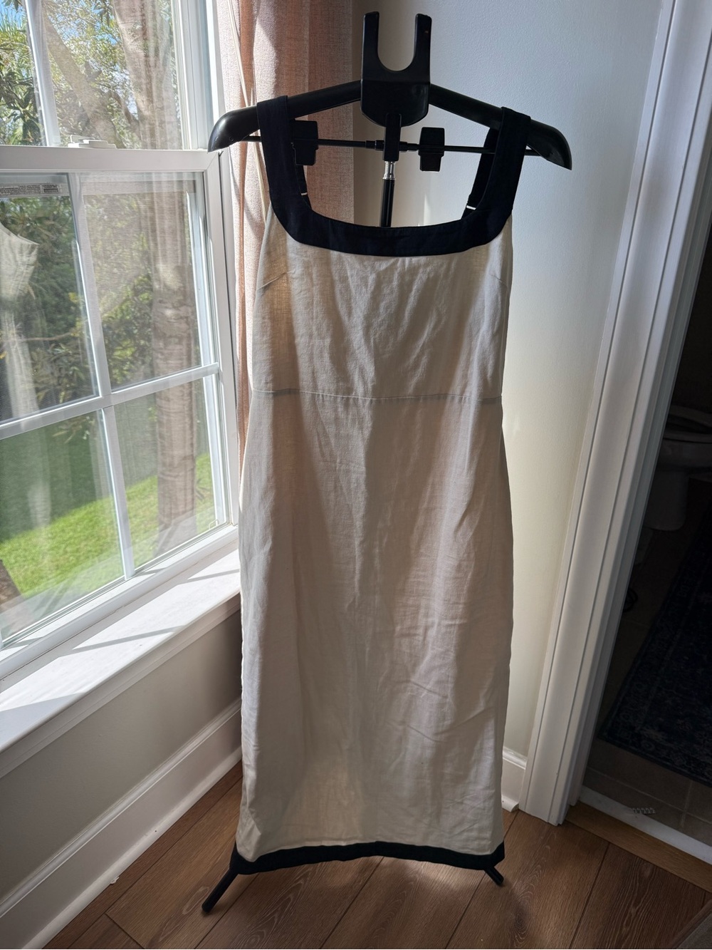 Abercrombie & Fitch Cream maxi Dress with Black Trim -Medium